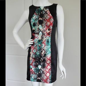 Women Kensie snake print dress size 4